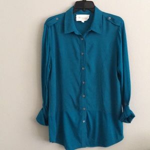 🔥Two by Vince Camuto Top